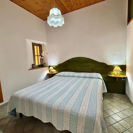 Casa Perdepera Jennas * Marina di Gairo