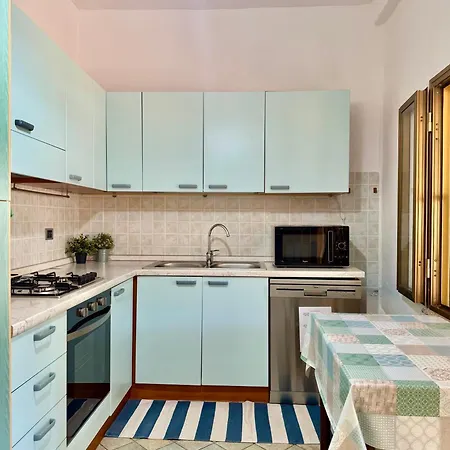 Casa Perdepera Jennas بيت للعطل