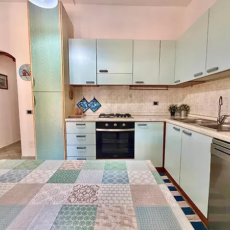 بيت للعطل Casa Perdepera Jennas Marina di Gairo